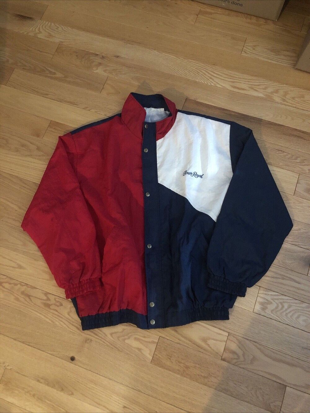 Vintage Crown Royal Windbreaker 2XL Pre-Owned No Tag Red White & Blue with snaps